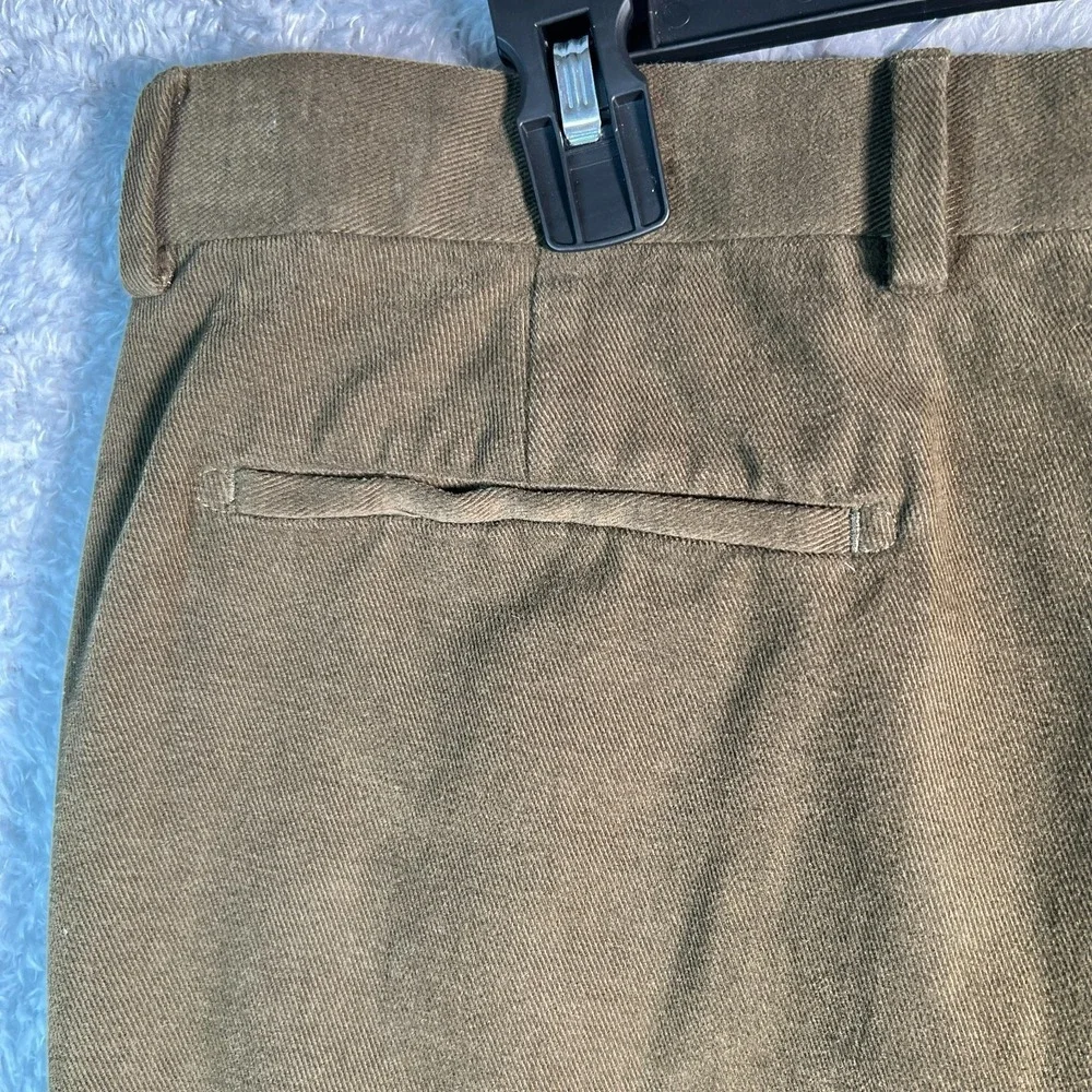 Banana Republic 35x32 Olive Green‎ Textured Chino Pants Straight Leg Casual